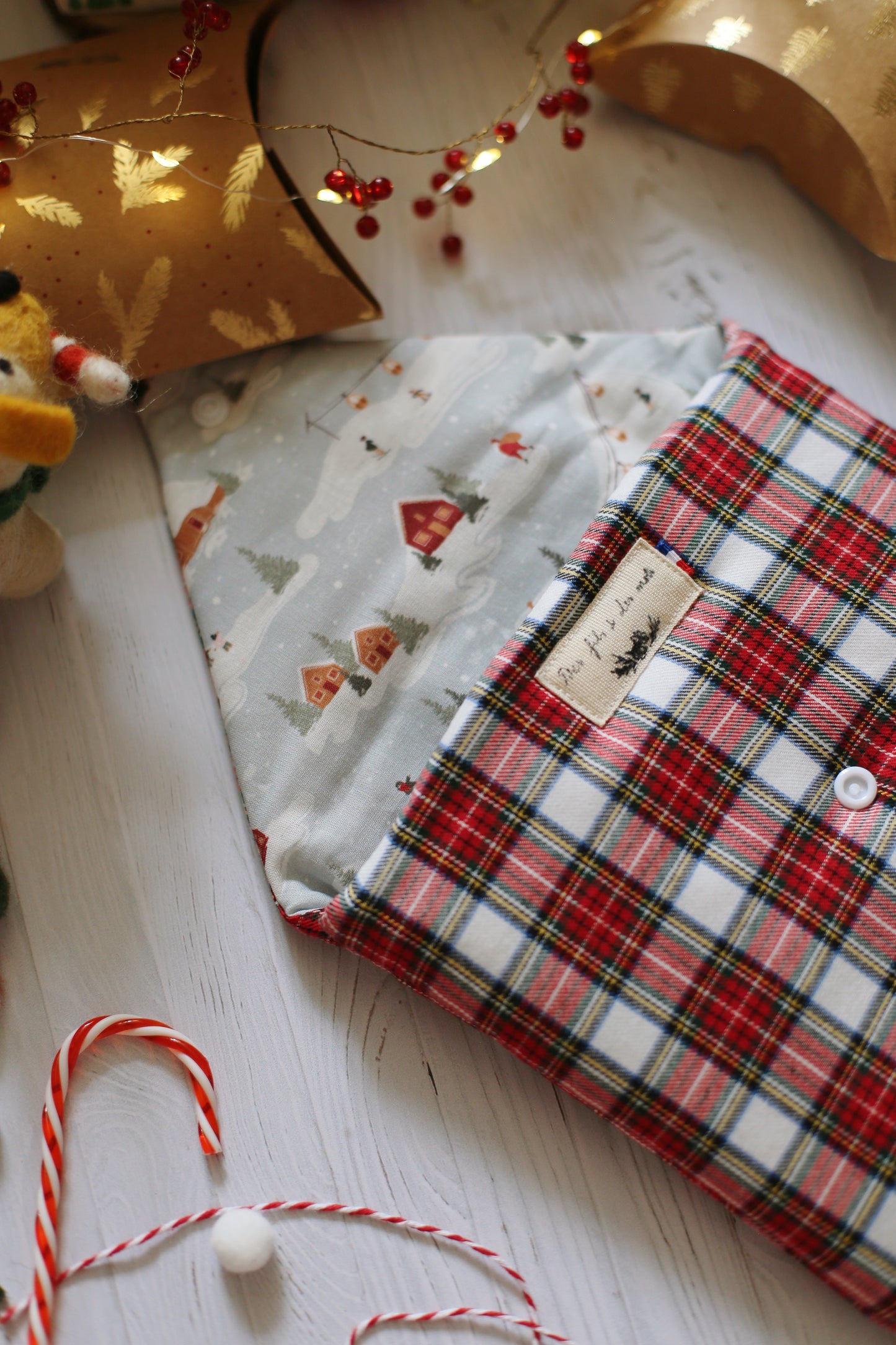 Housse « La bibliothèque secrète de Noël de Jenny Colgan » - plusieurs formats