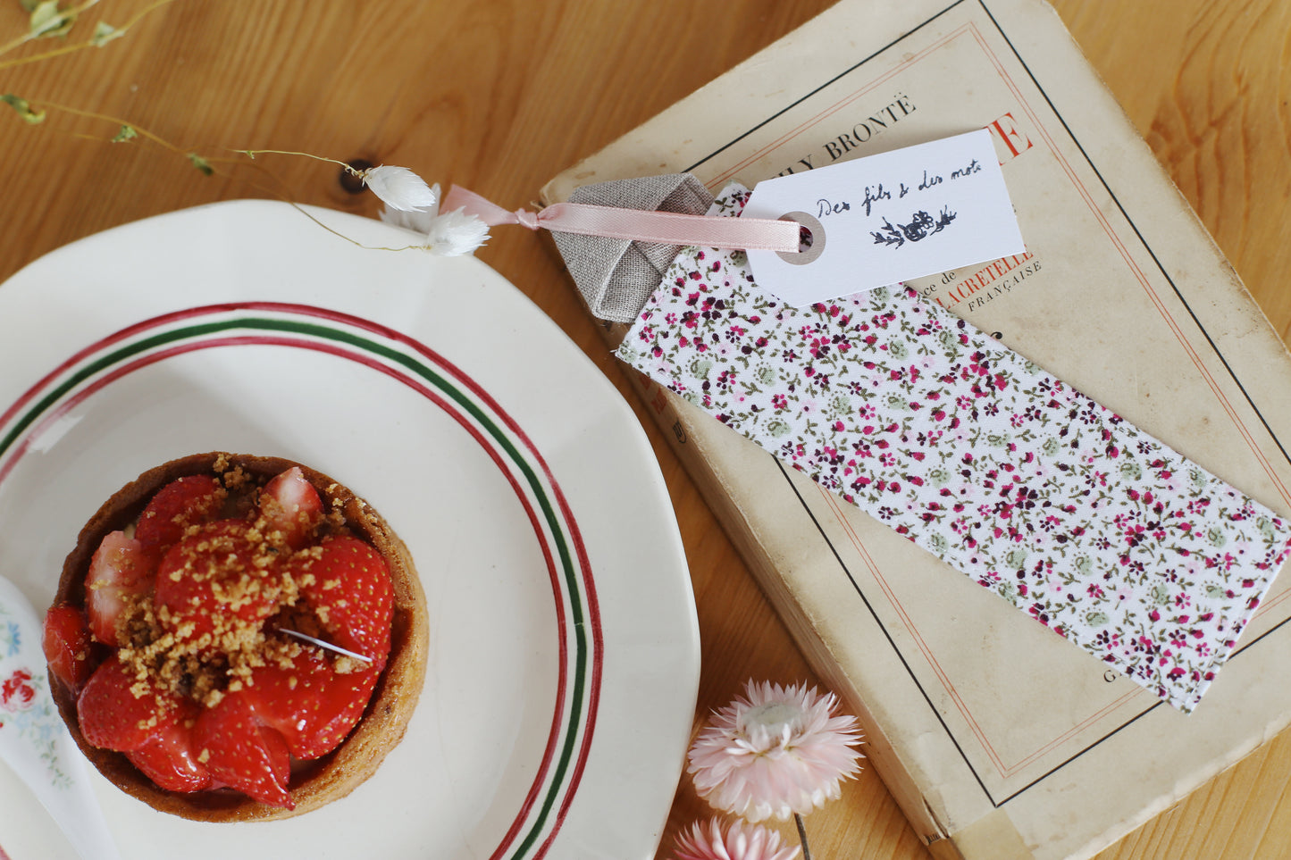 Marque-page « La tulipe » - Des fils et des mots