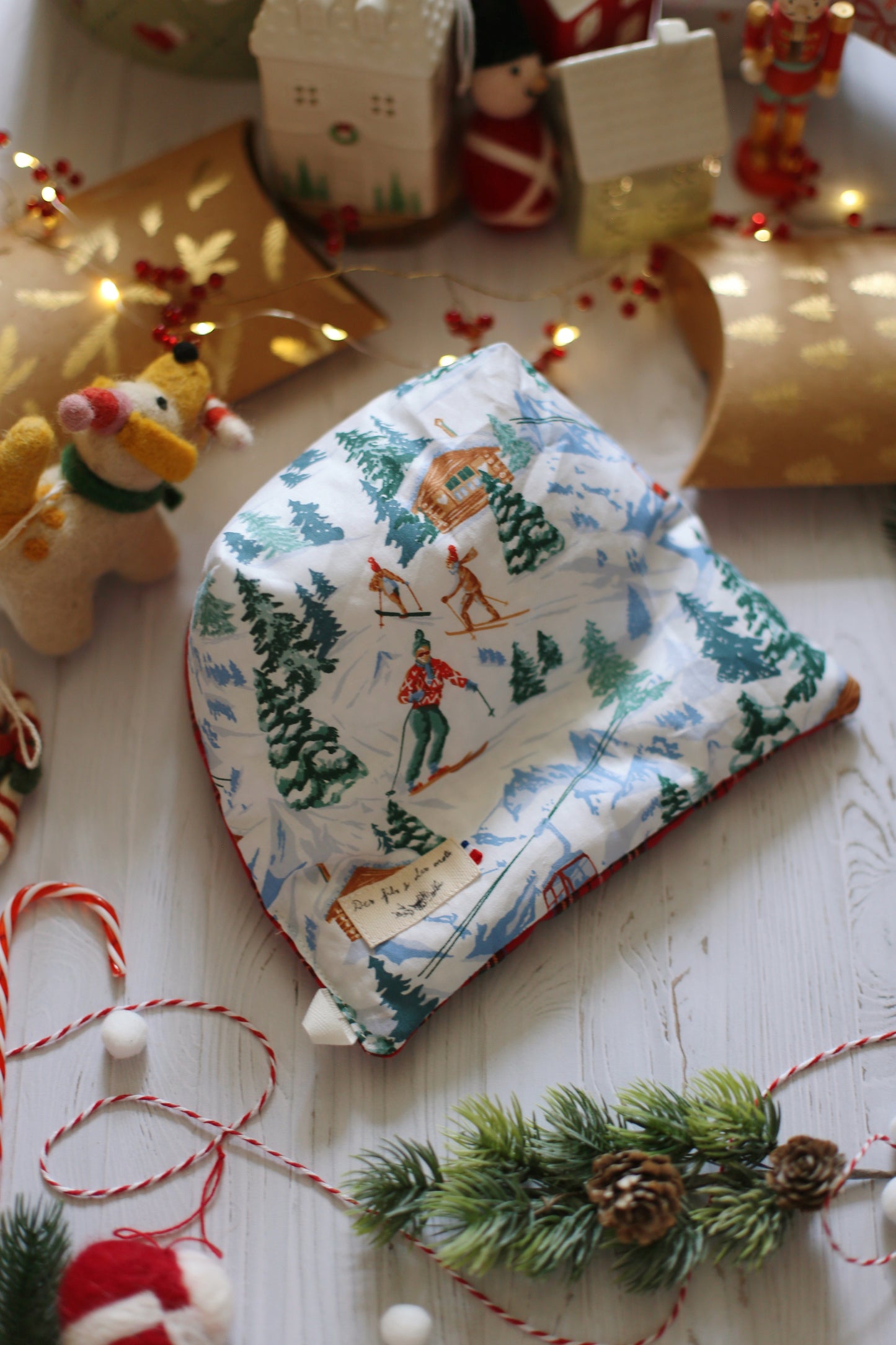 Doucette, coussin de lecture « Nuit de Noël de Guy de Maupassant »