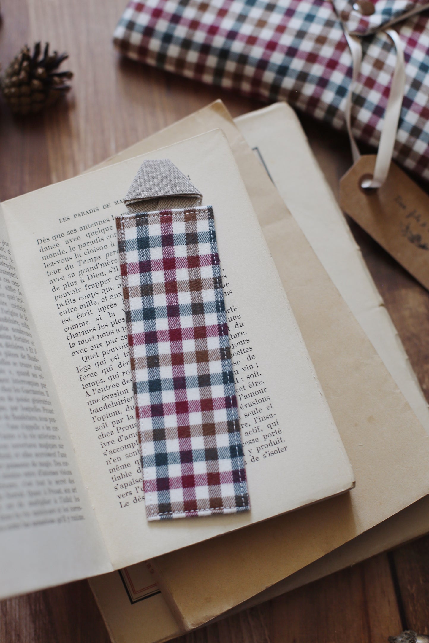 Marque-page «  La confiserie de Rosie de Jenny Colgan »