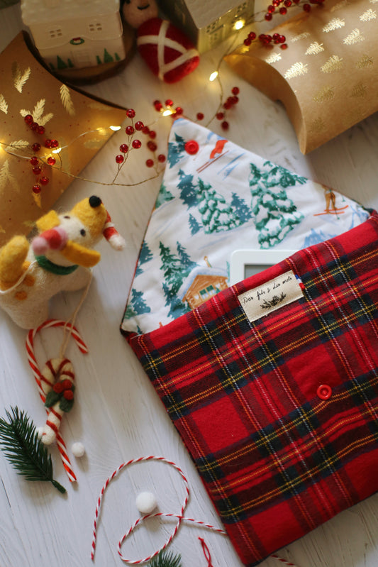 Housse « Le sapin de Hans Christian Andersen » - plusieurs formats