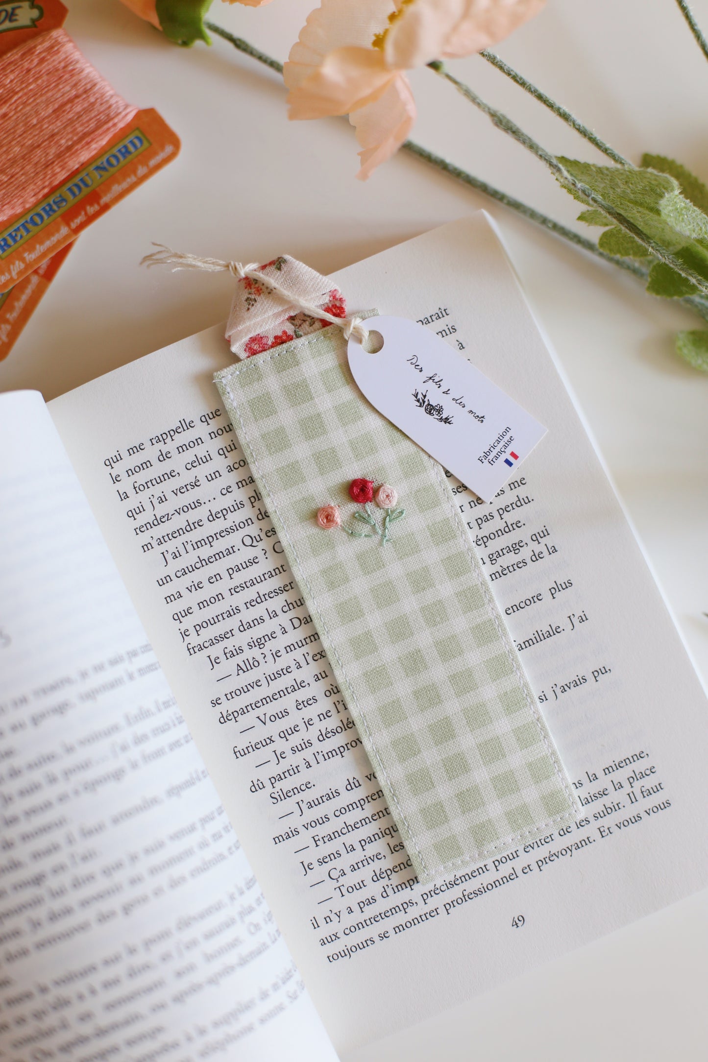 Marque-page brodé « Charlotte Brontë » - 3 versions