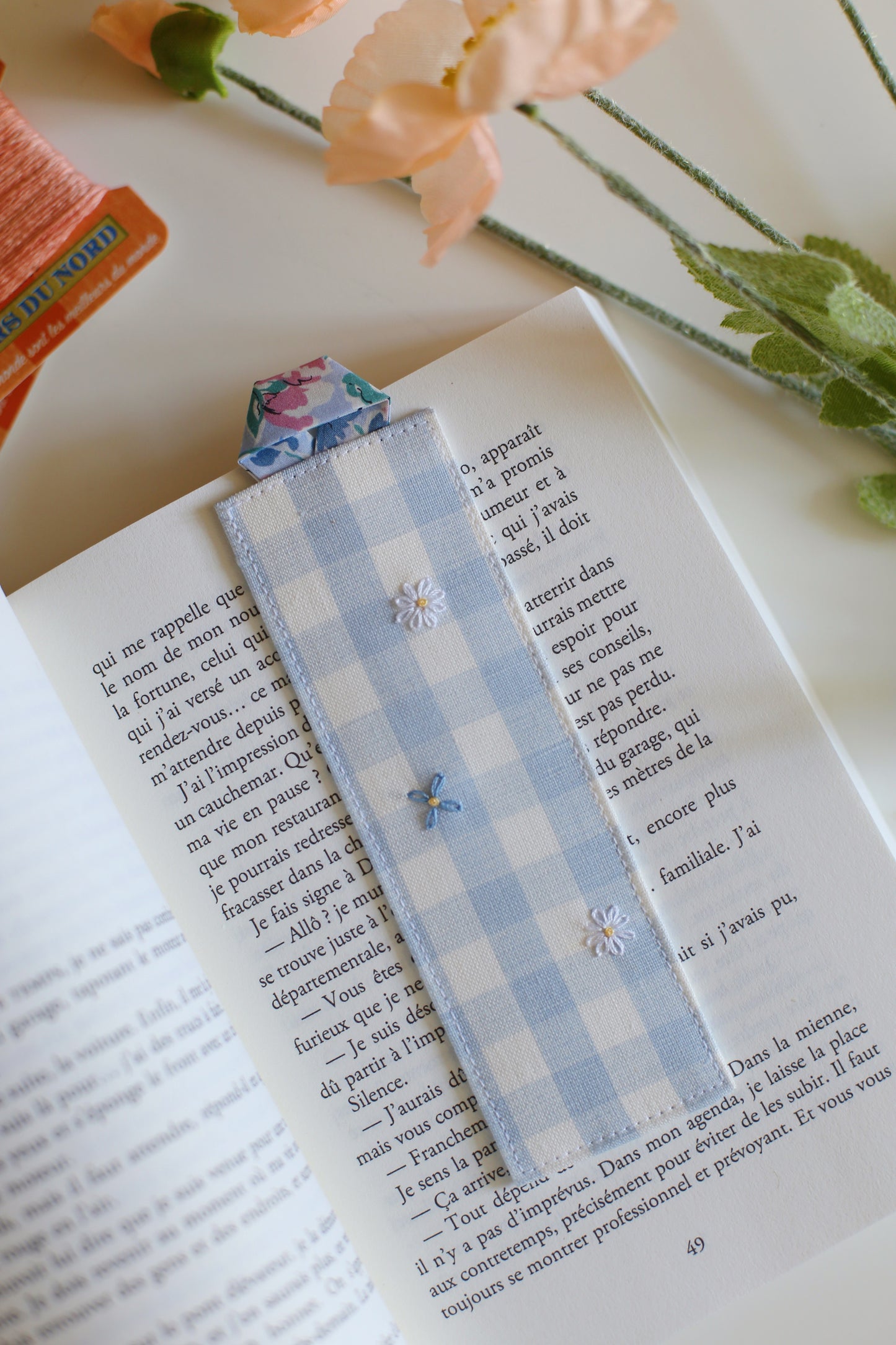Marque-page brodé « Charlotte Brontë » - 3 versions