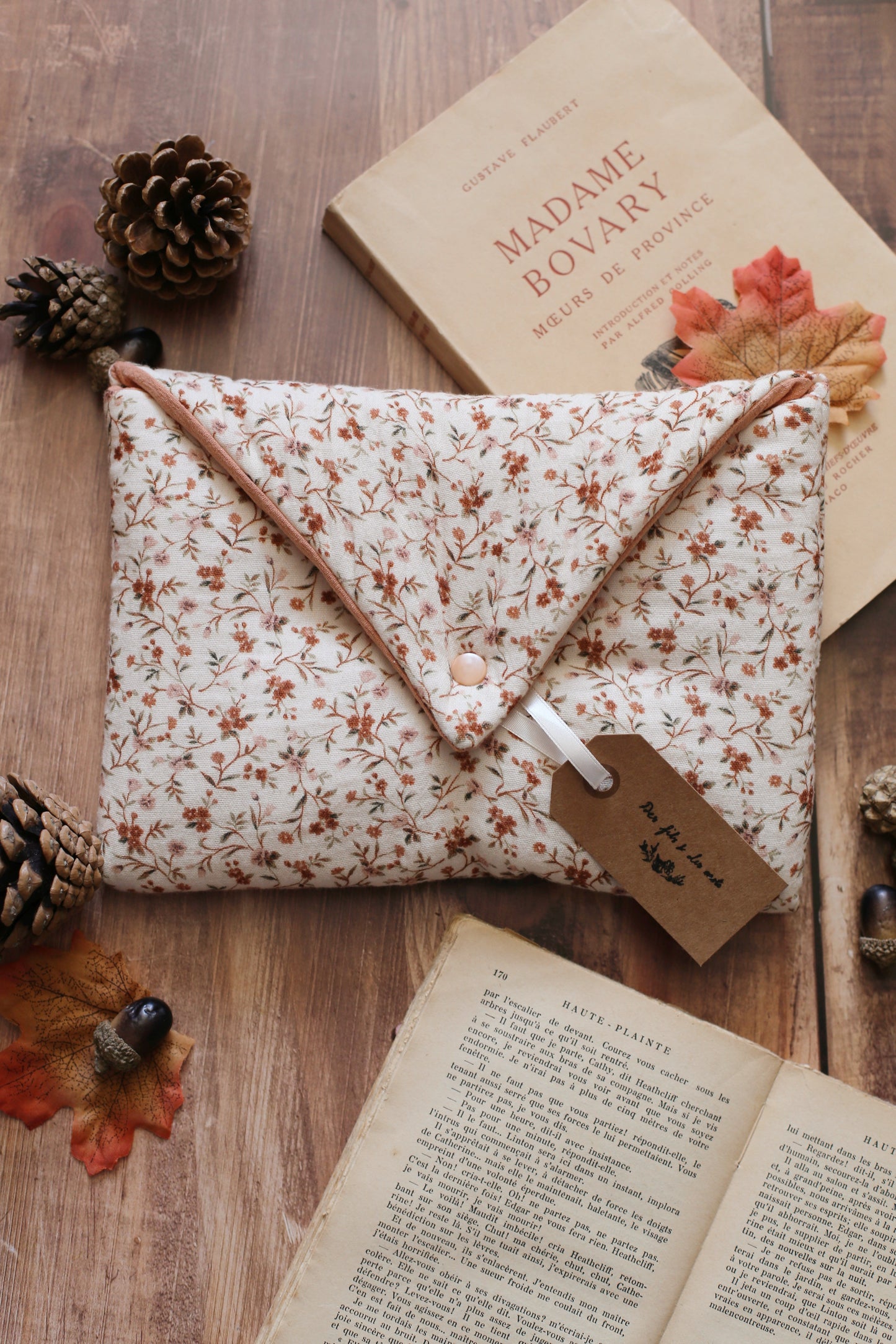 Housse « La petite librairie de Riverside de Frida Skybäck » - plusieurs formats