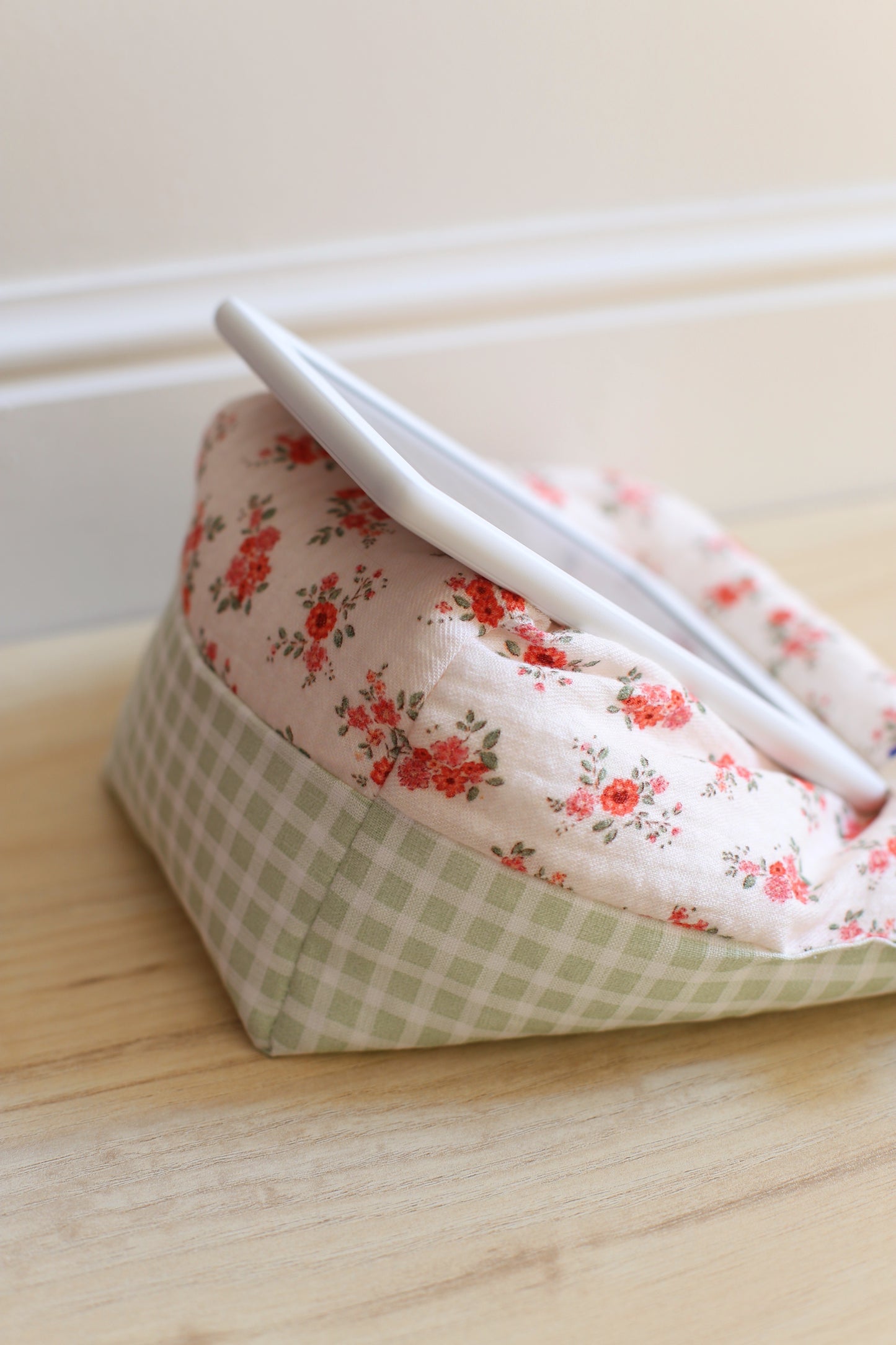 La Doucette — Coussin de lecture « Volare »  de Serena Giuliano