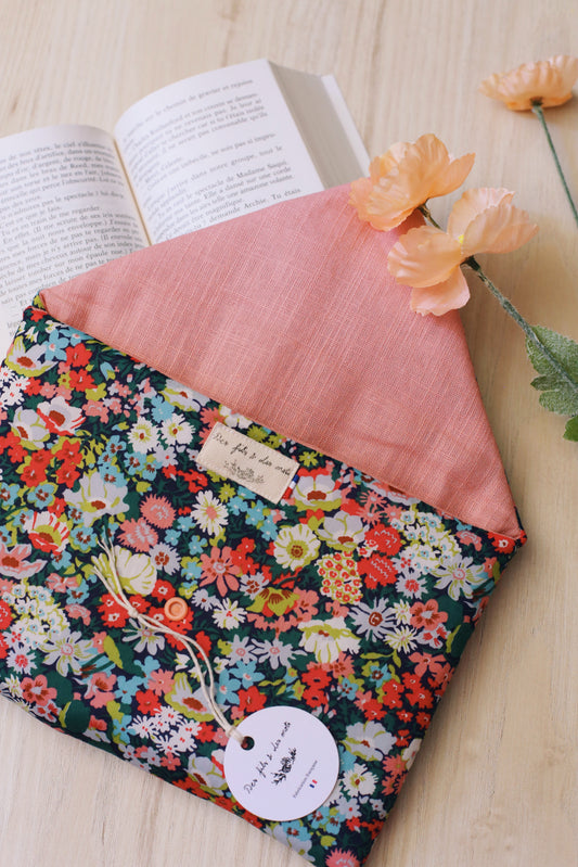 Housse livre et liseuse « Le carnet de Lady Rebecca » de Felicia Kingsley — Liberty of London
