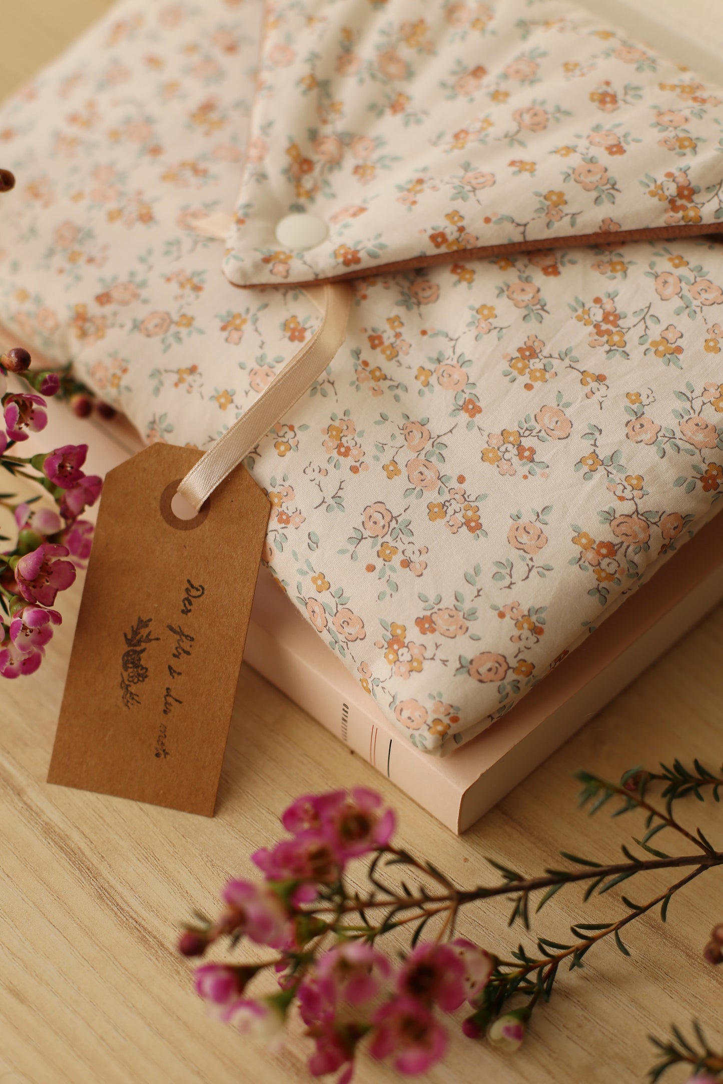 Housse « Les Hauts de Hurle-vent d'Emily Brontë » - plusieurs formats - Des fils et des mots 